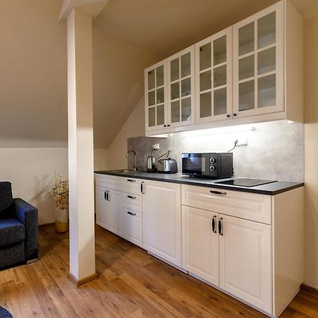 Apartments Menuet Karlovy Vary Room photo