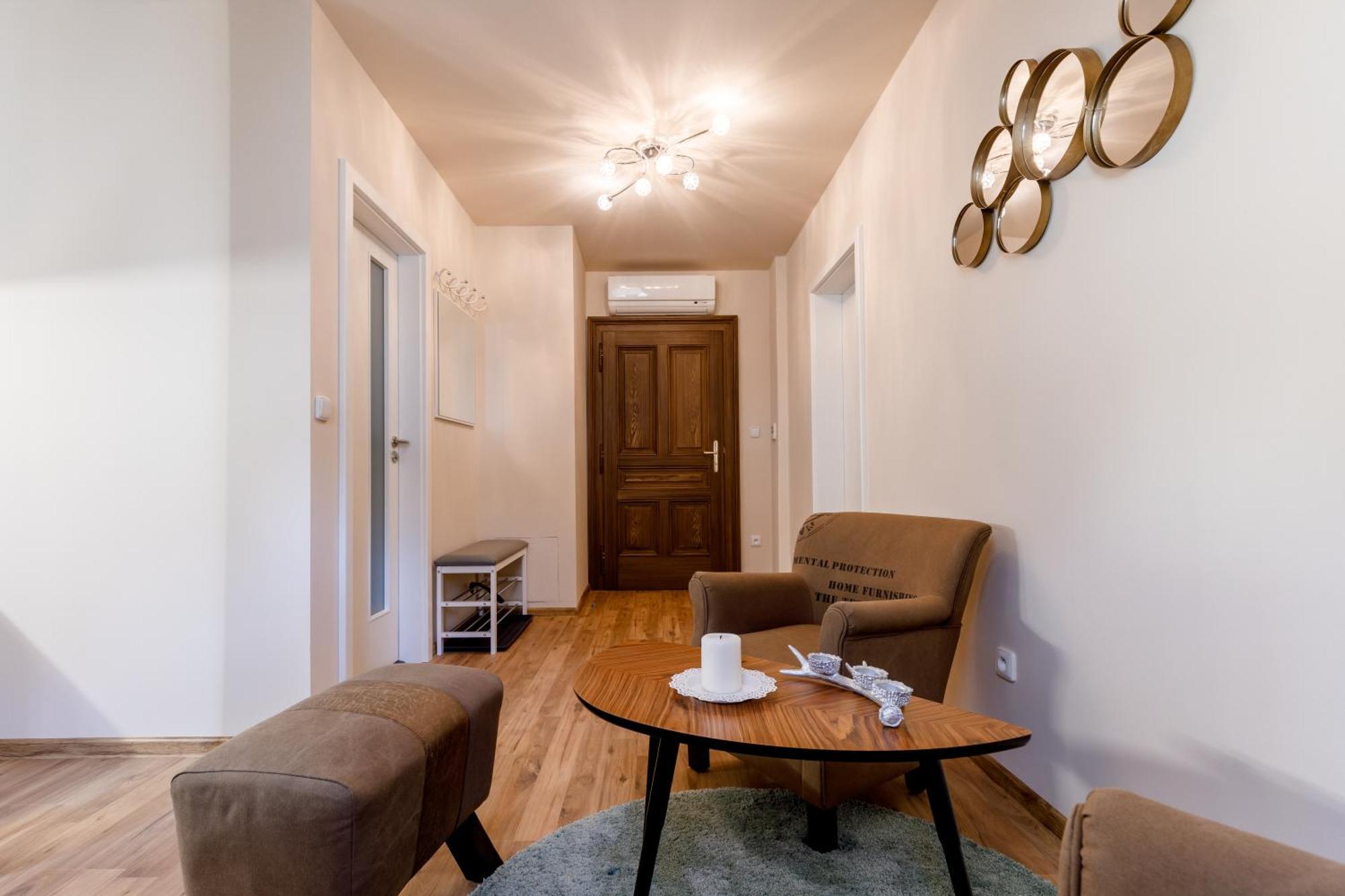 Apartments Menuet Karlovy Vary Room photo